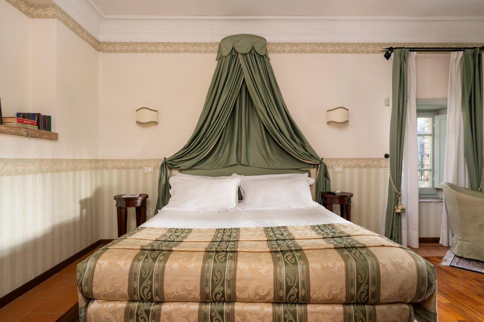 Готель Relais Parco Dei Cavalieri Assisi Petrignano Екстер'єр фото