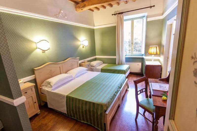 Готель Relais Parco Dei Cavalieri Assisi Petrignano Екстер'єр фото